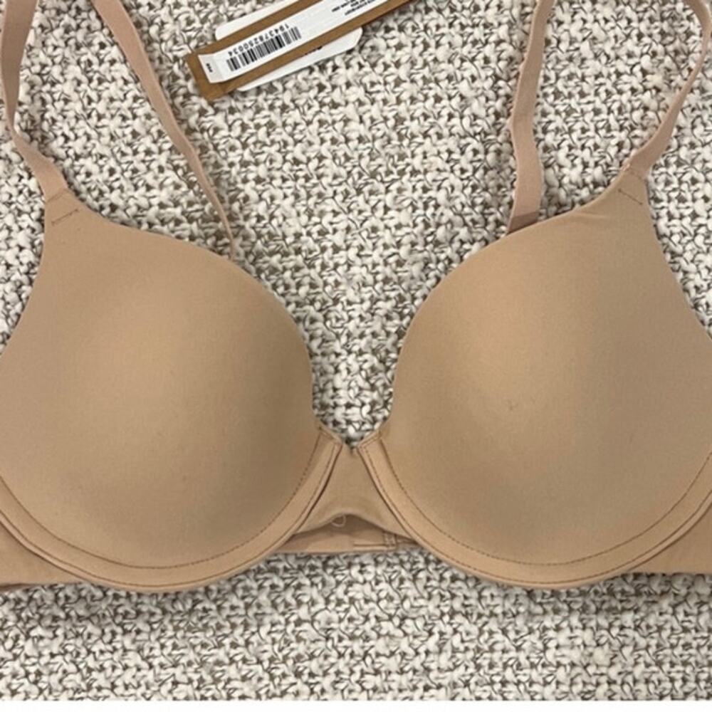 NWT Skims Fits Every Body T-shirt Bra 34B - Picture 2 of 4